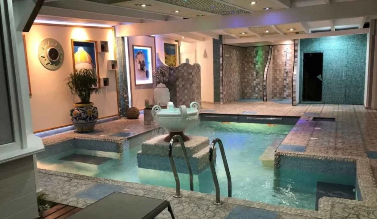 Lastminute Fine Agosto a Forio: Prenotazioni Park Hotel La Villa 4 Stelle vicino al mare e alla spiaggia